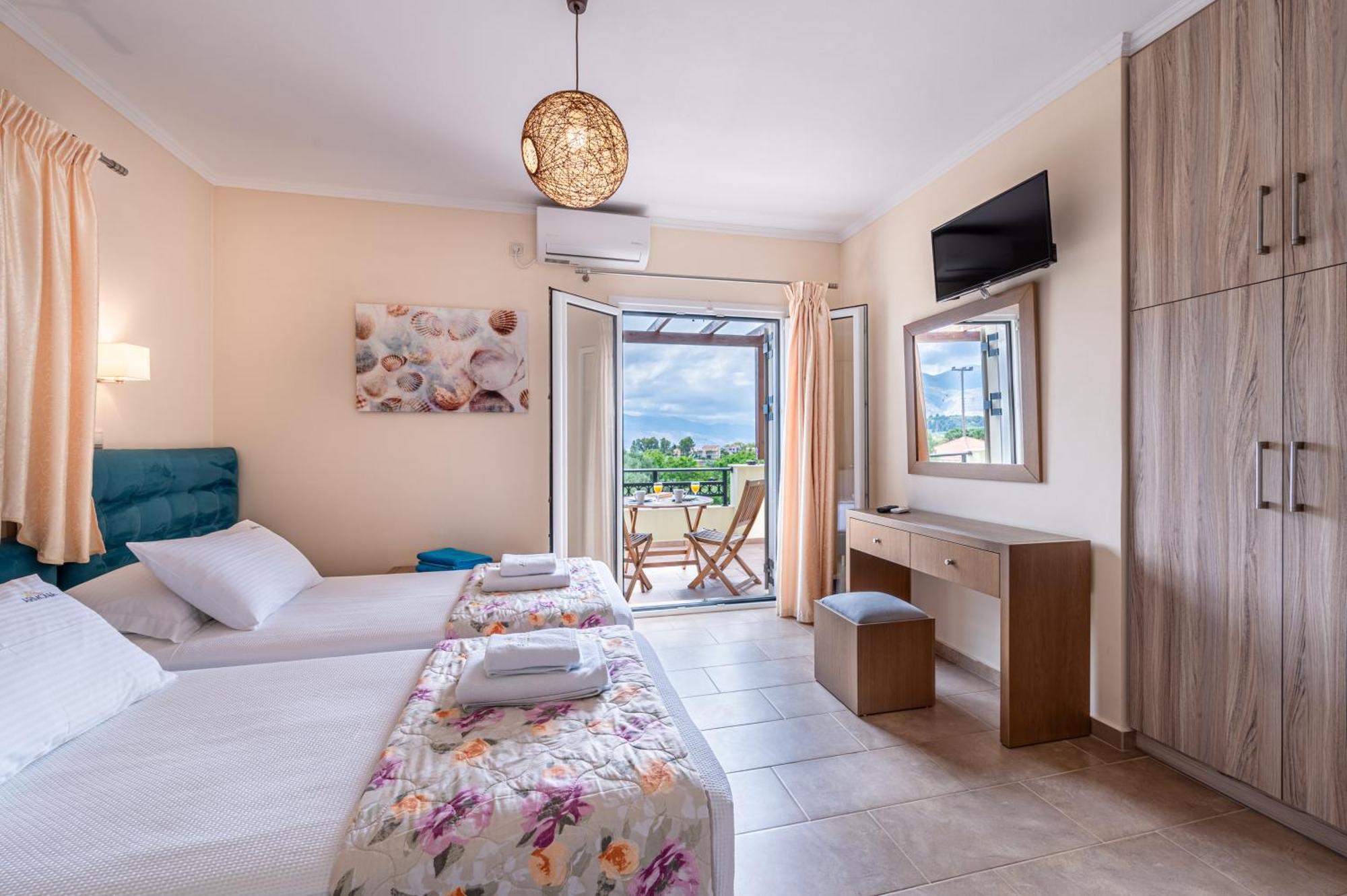 Armonia Villas Lixouri Ngoại thất bức ảnh